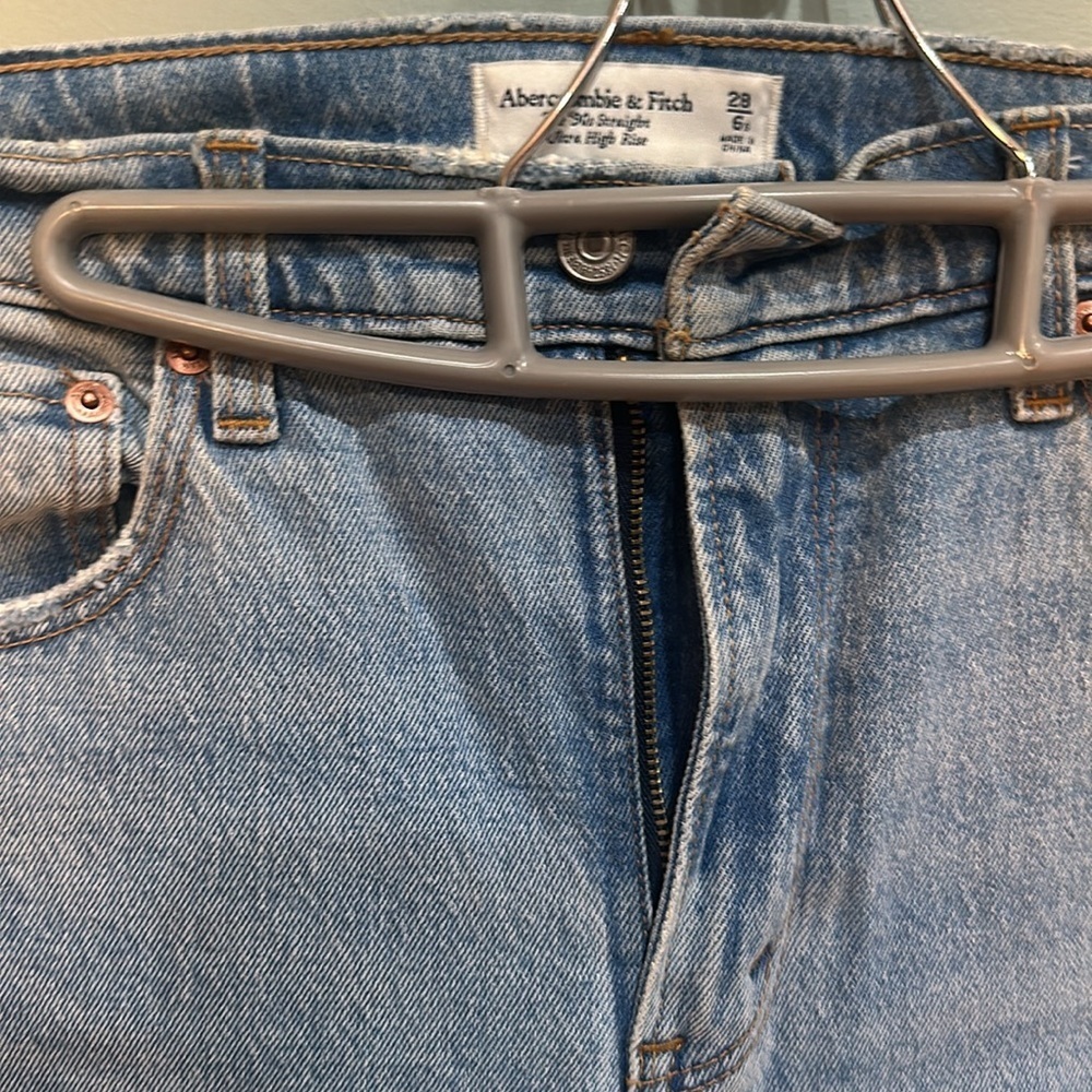Abercrombie and Fitch the 90s straight leg ultra high in curve love - Picture 8 of 10